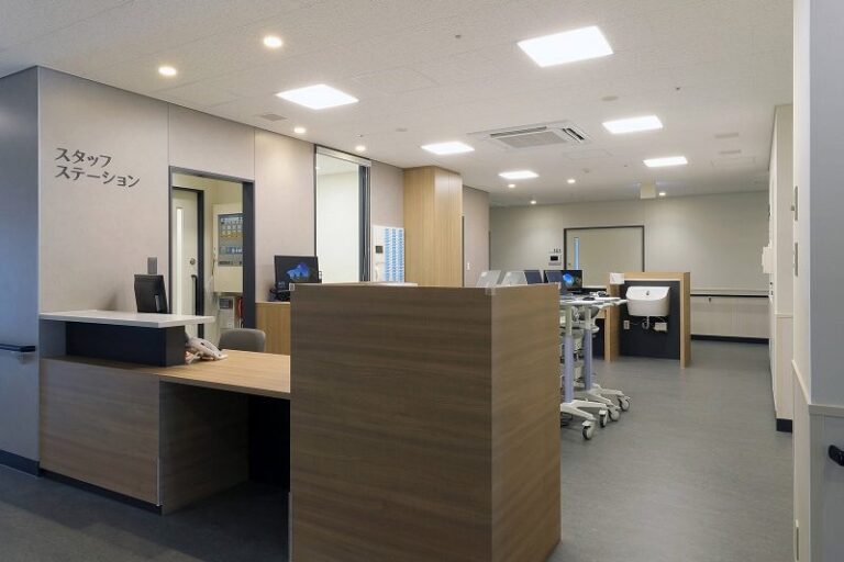 スタッフステーション